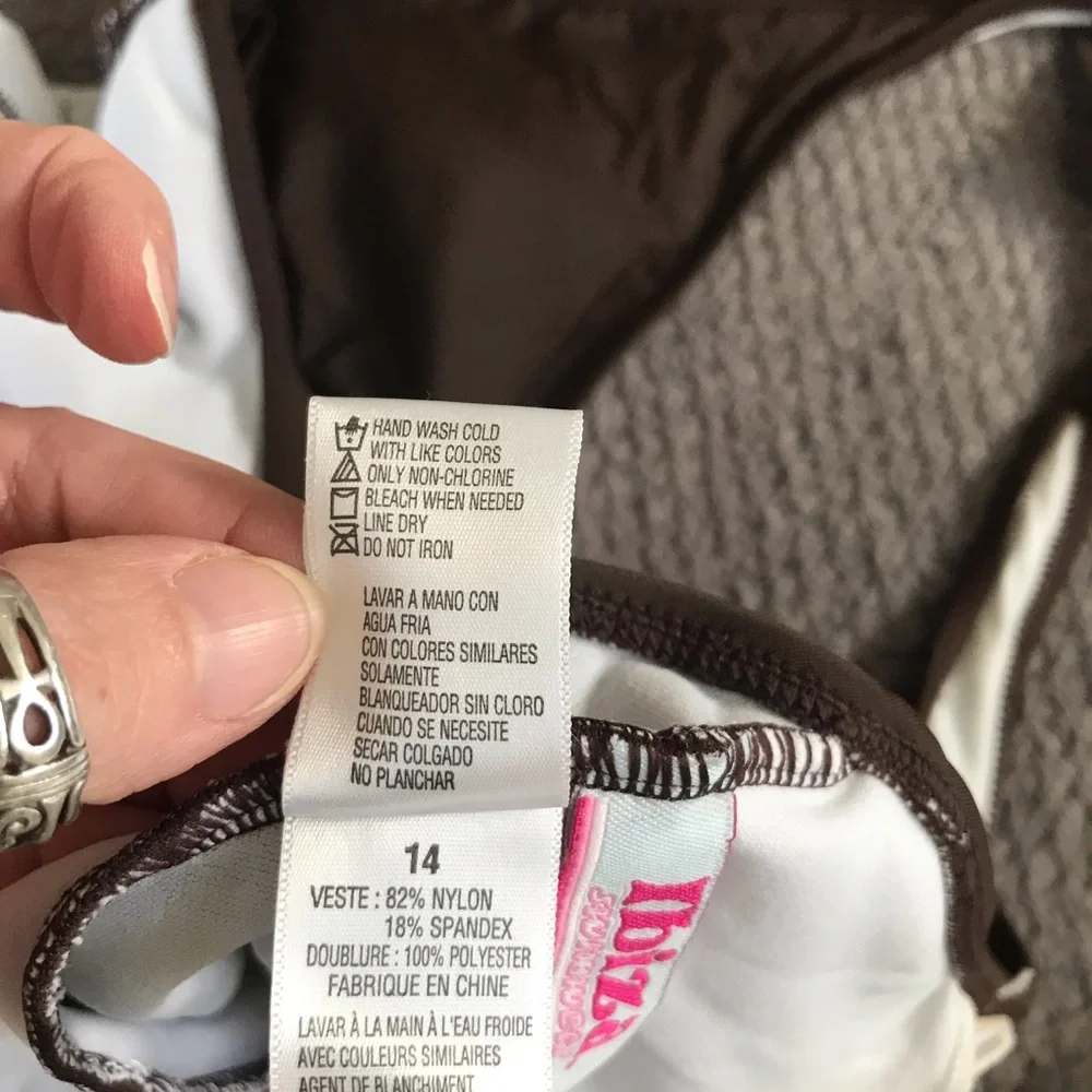 Chocolate brown halter swim suit in EUC. - Picture 4 of 9